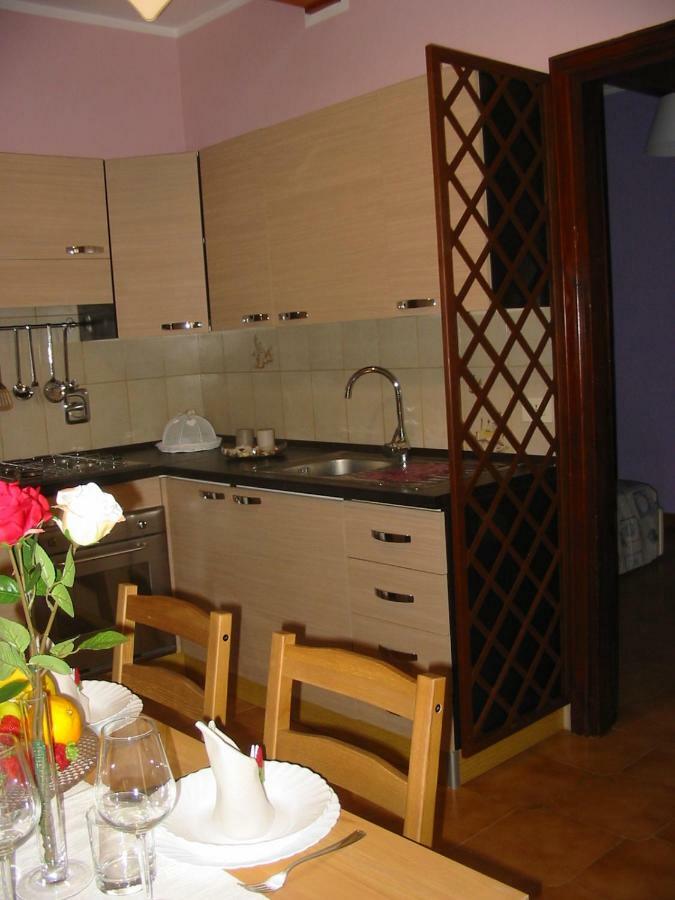 Villa La Rosa Sul Lago à Trevignano Romano Extérieur photo